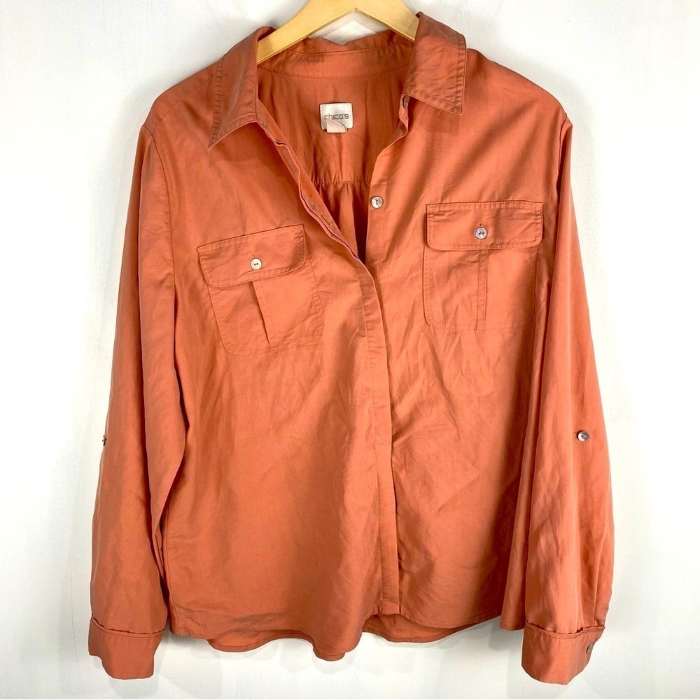 Chico's Essential Hidden Button Up Down‎ Shirt Top Blouse Salmon Size 2 (Large)